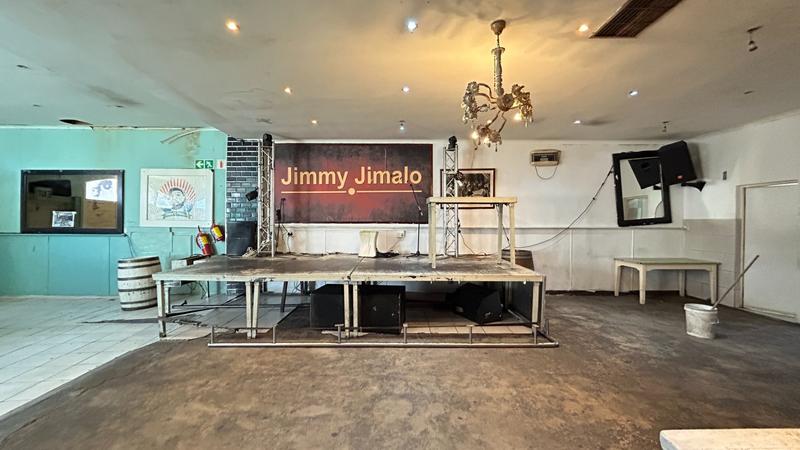 To Let commercial Property for Rent in Maitland Western Cape